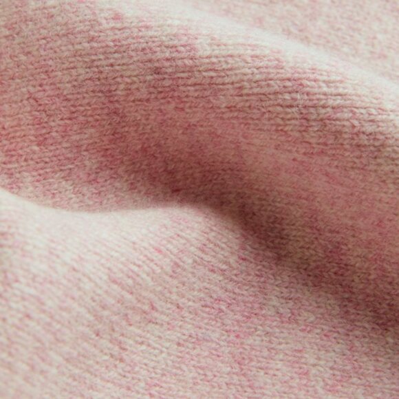 ALAÏA Wool-Rich Cropped Sweater - Picture 3 of 9